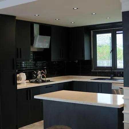 Villa 5-bedroom Luxury With Private Pool & Garden Fevziye (Sapanca)